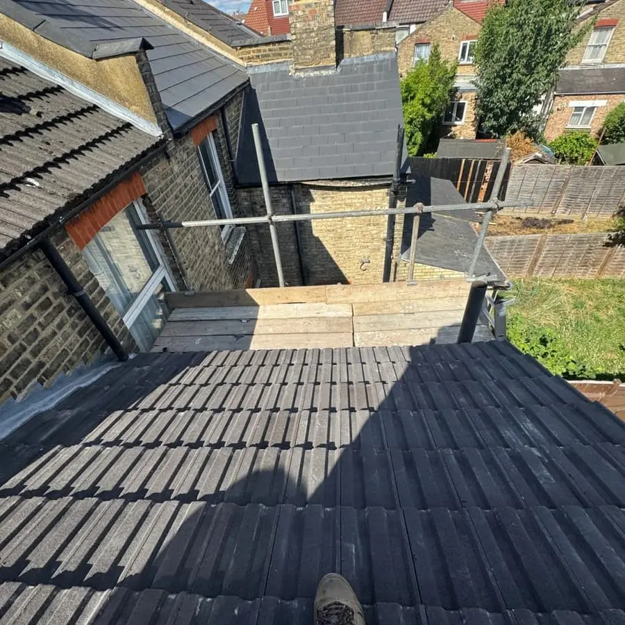 Reliable Roofing Services in Fulham and London by Golden Crown